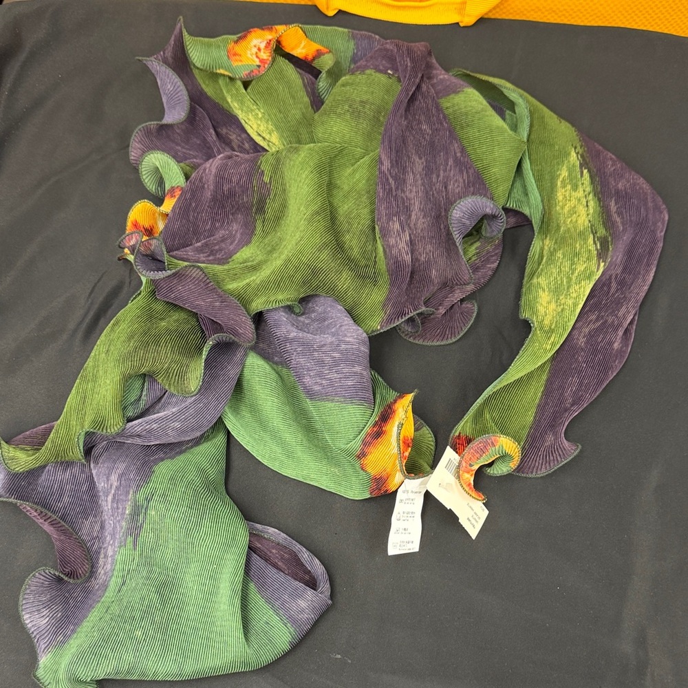 Colorful Pleated Scarf ADI